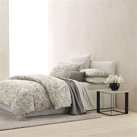 calvin klein bedding clearance king.